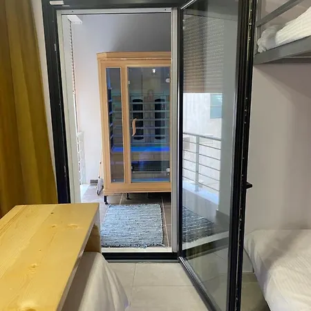 Sauna City 01 *